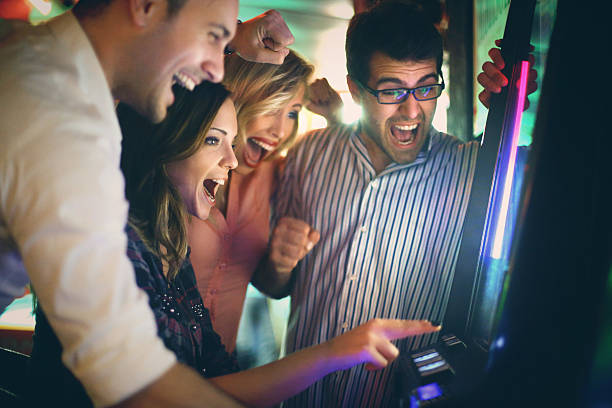 Judi bola online Situs poker online Taruhan olahraga online Mesin slot online Judi slot Indonesia